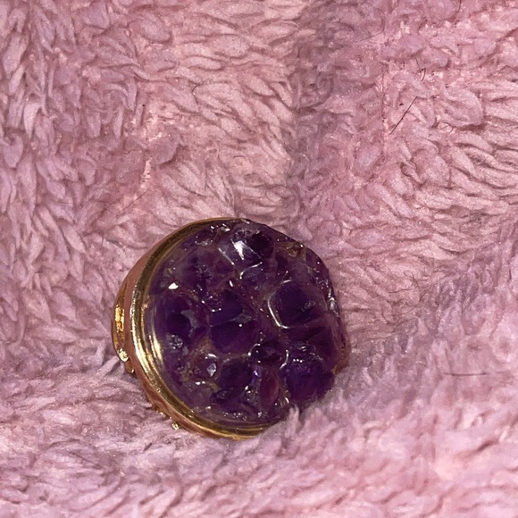 Amethyst Ring - Picture 4 of 4